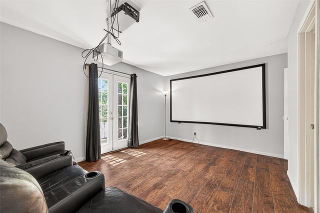 5210 Lodge Creek, Houston, TX 77066