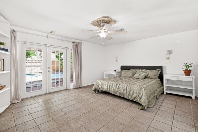 5210 Lodge Creek, Houston, TX 77066