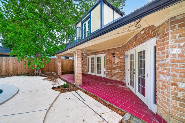 5210 Lodge Creek, Houston, TX 77066