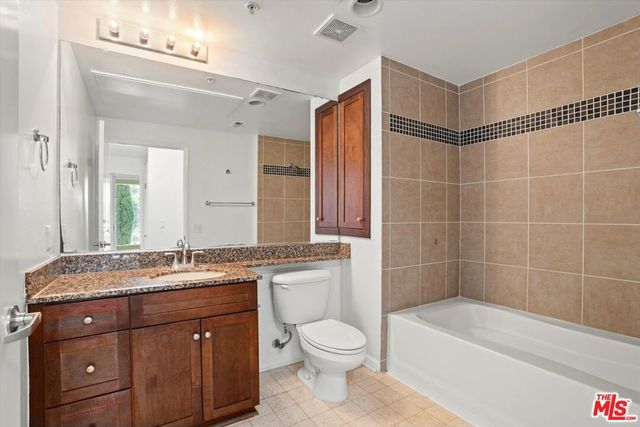 2348 Scholarship, Irvine, CA 92612