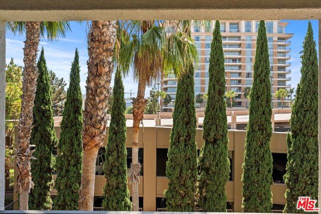 2348 Scholarship, Irvine, CA 92612
