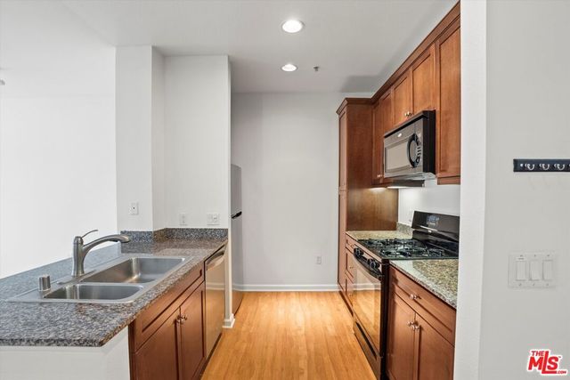2348 Scholarship, Irvine, CA 92612