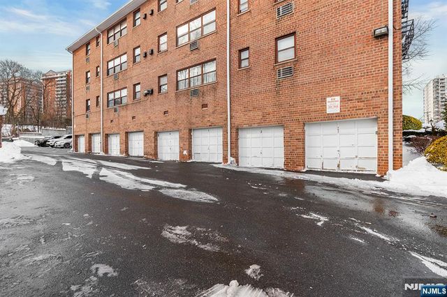 212 Prospect Avenue 1A, Hackensack, NJ 07601