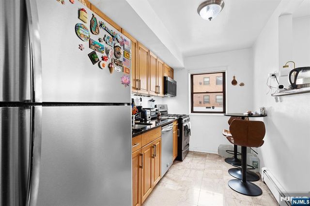 212 Prospect Avenue 1A, Hackensack, NJ 07601