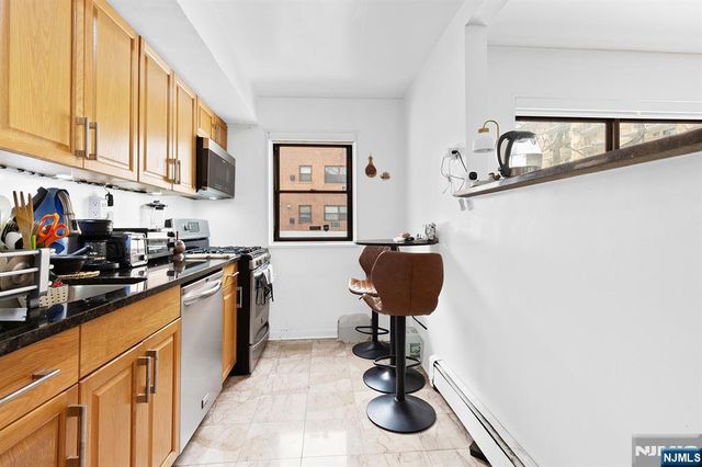 212 Prospect Avenue 1A, Hackensack, NJ 07601