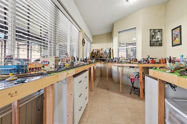 122 COSTA LOOP, Auburndale, FL 33823