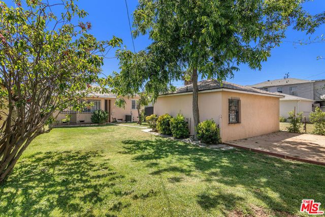 1817 S Genesee Avenue, Los Angeles, CA 90019