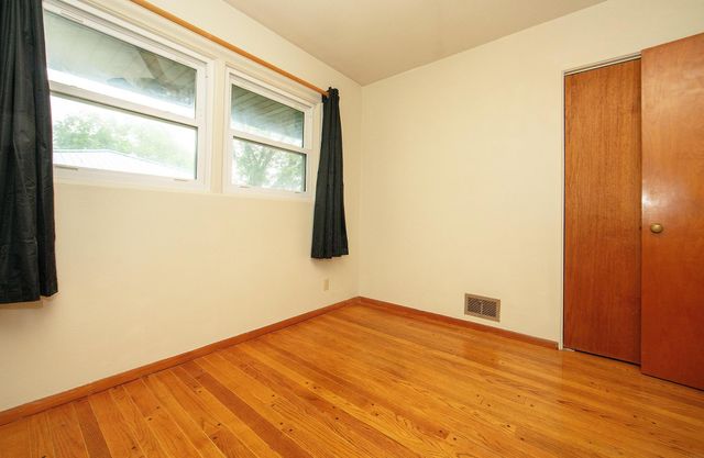176 River Forest Rd, Evansdale, IA 50707