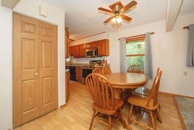 176 River Forest Rd, Evansdale, IA 50707