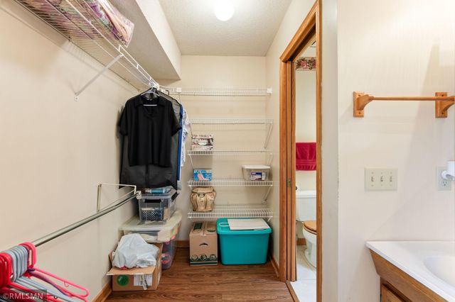 18663 Jasmine Way, Lakeville, MN 55044