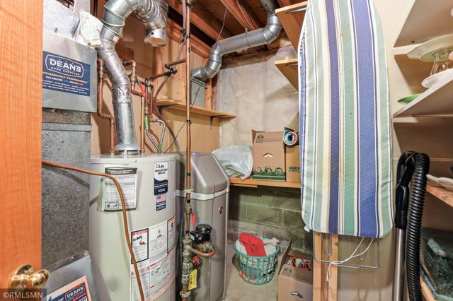 18663 Jasmine Way, Lakeville, MN 55044