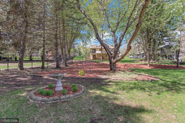 18663 Jasmine Way, Lakeville, MN 55044