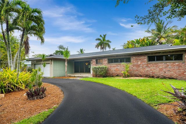 6311 SW 65th Ave, South Miami, FL 33143