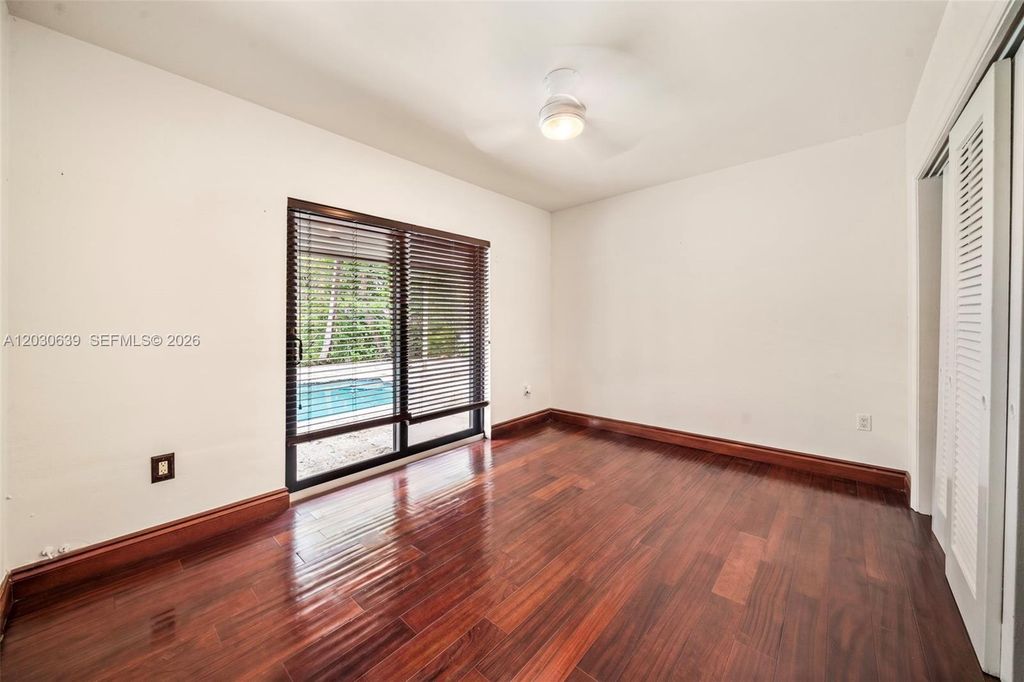 Image 30 of property listing at 6311 SW 65th Ave, South Miami, FL 33143