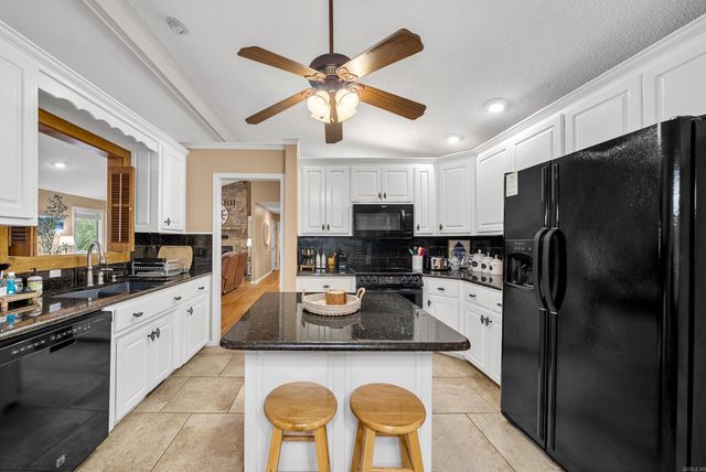 110 Silverwood Terrace, Hot Springs, AR 71913