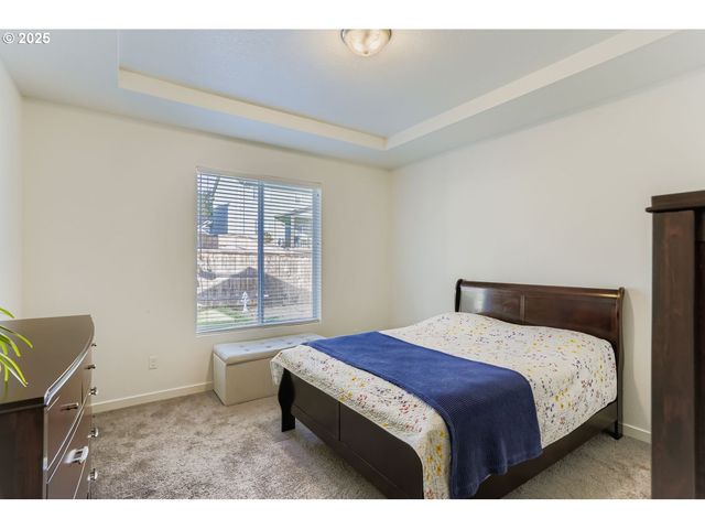 234 W 18TH St, Lafayette, OR 97127