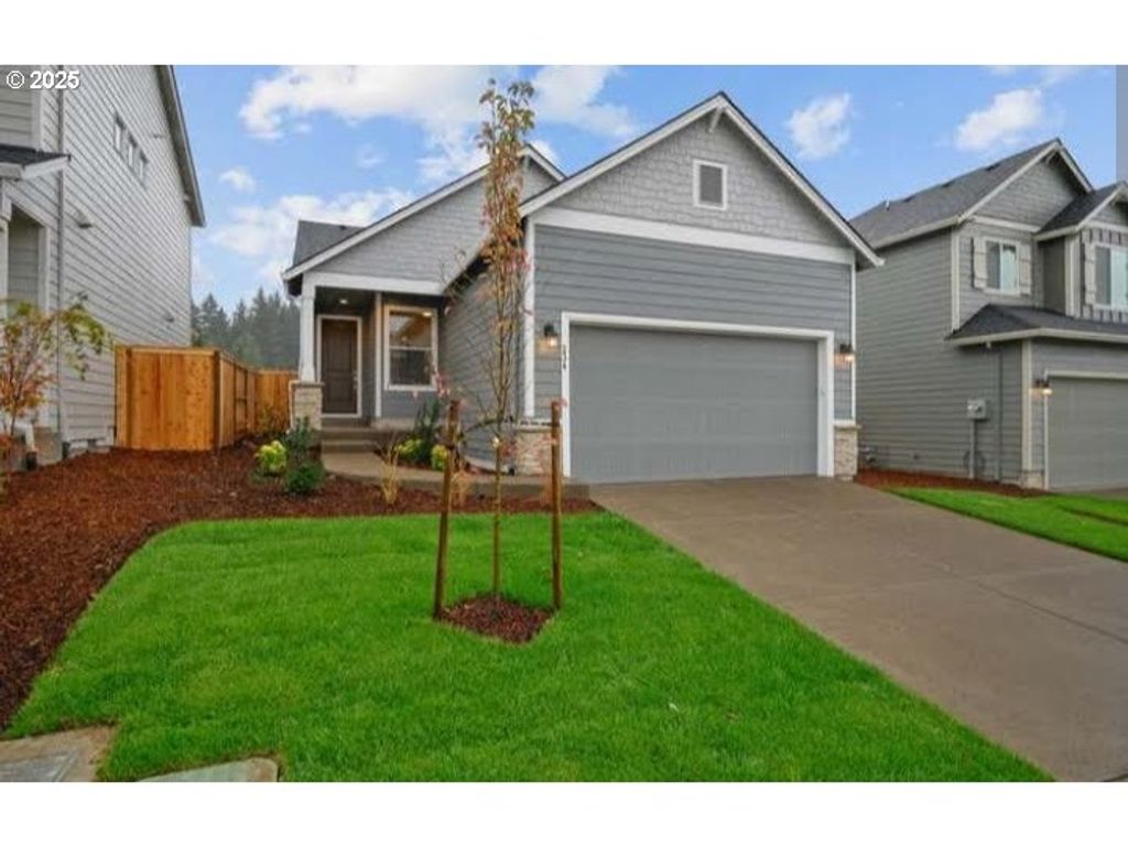 234 W 18TH St, Lafayette, OR 97127