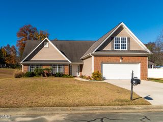 3015 Juniper Drive, Burlington, NC 27215