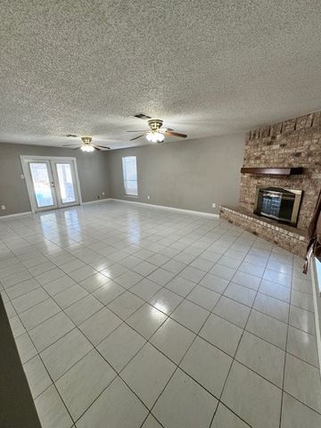 3221 Seafoam Dr, Corpus Christi, TX 78418