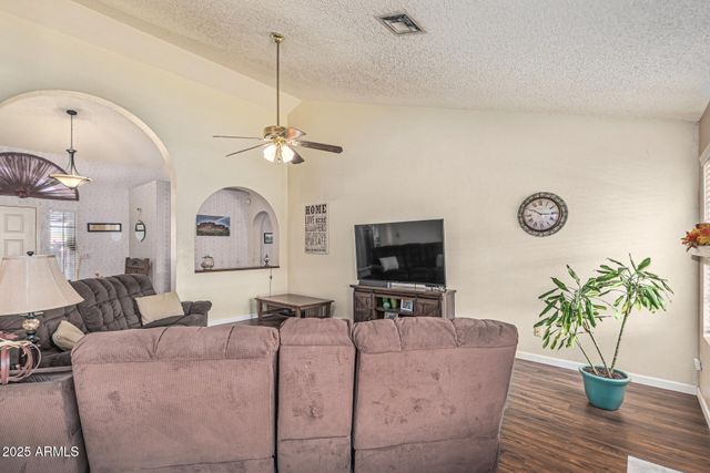 2863 E NORWOOD Street, Mesa, AZ 85213