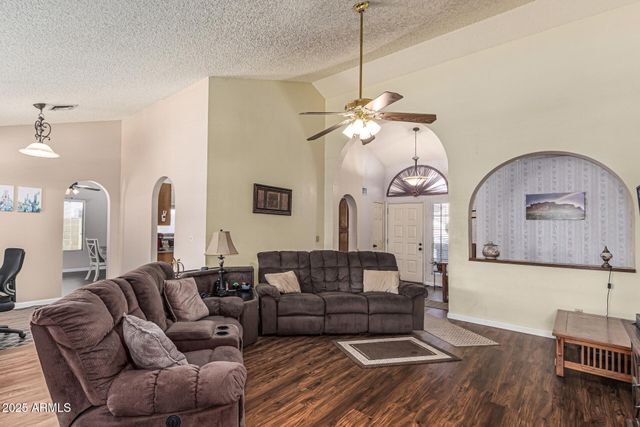 2863 E NORWOOD Street, Mesa, AZ 85213