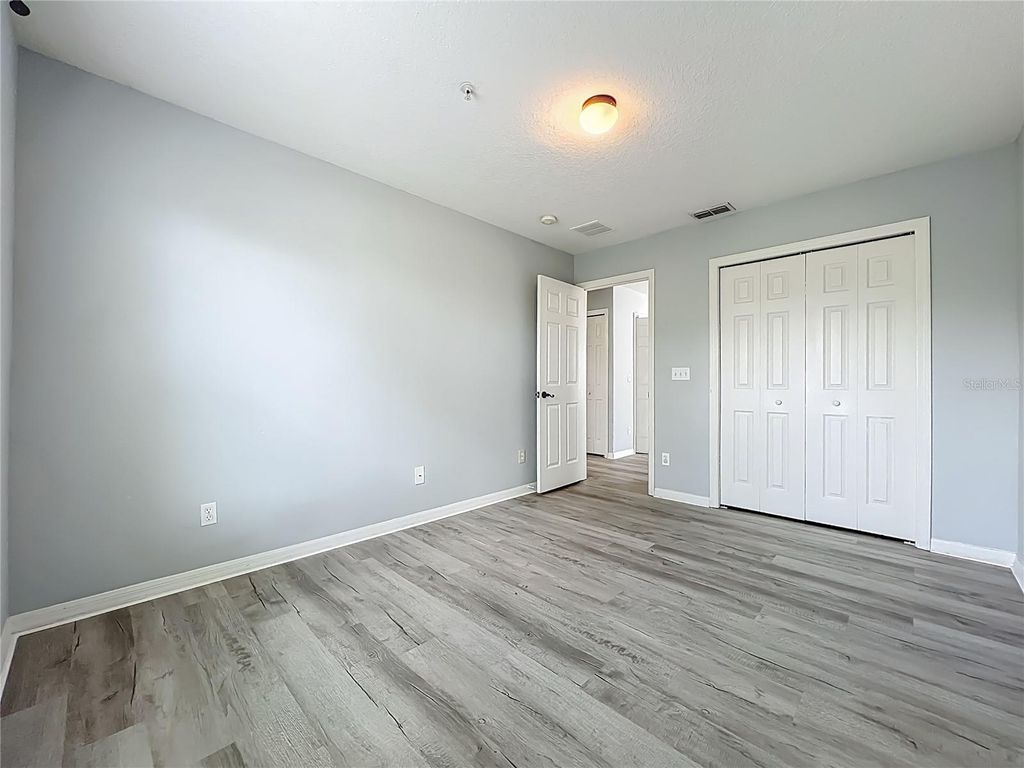 Image 26 of property listing at 13430 SOUTHMEADOW DR 138, Orlando, FL 32824