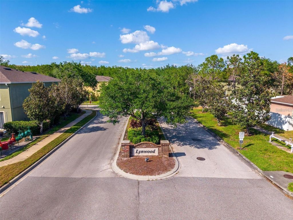 Image 56 of property listing at 13430 SOUTHMEADOW DR 138, Orlando, FL 32824