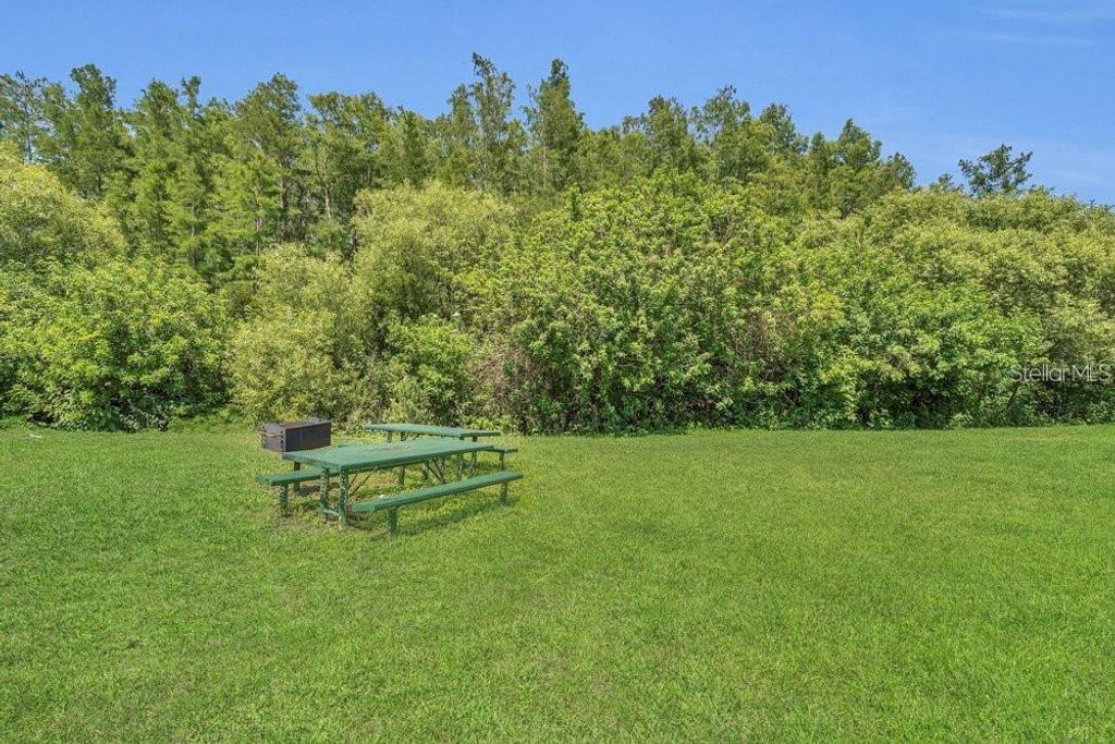 Image 57 of property listing at 13430 SOUTHMEADOW DR 138, Orlando, FL 32824