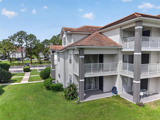 14013 FAIRWAY ISLAND DRIVE 428, Orlando, FL 32837