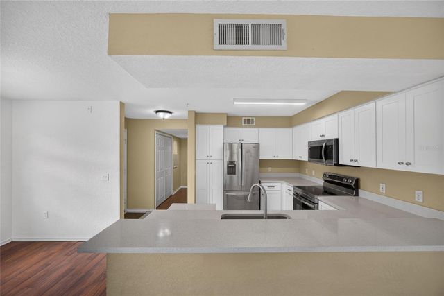 14013 FAIRWAY ISLAND DRIVE 428, Orlando, FL 32837