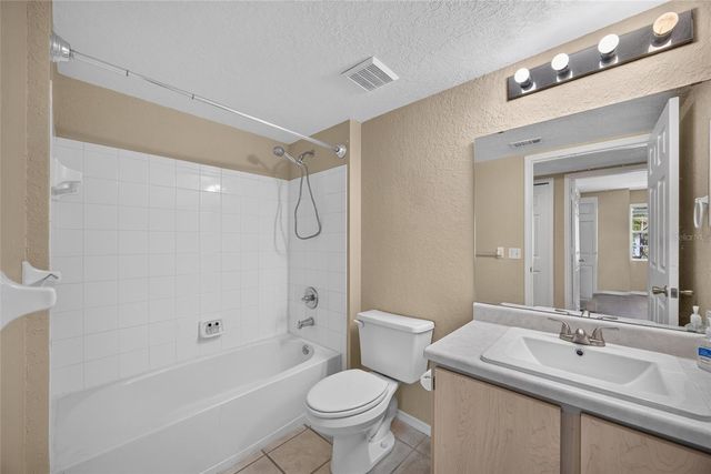 14013 FAIRWAY ISLAND DRIVE 428, Orlando, FL 32837