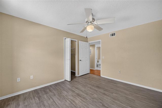 14013 FAIRWAY ISLAND DRIVE 428, Orlando, FL 32837