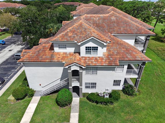 14013 FAIRWAY ISLAND DRIVE 428, Orlando, FL 32837