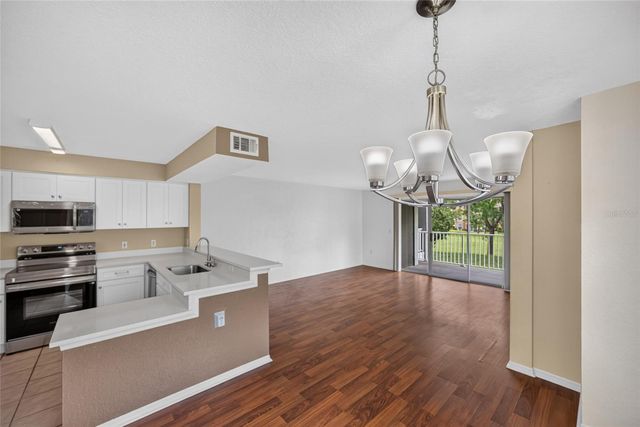 14013 FAIRWAY ISLAND DRIVE 428, Orlando, FL 32837