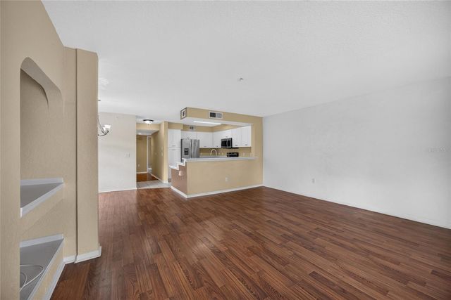 14013 FAIRWAY ISLAND DRIVE 428, Orlando, FL 32837