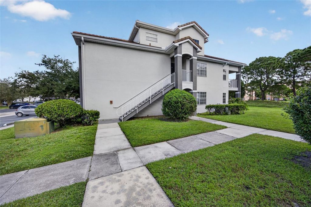 14013 FAIRWAY ISLAND DRIVE 428, Orlando, FL 32837