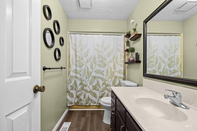 3374 Chickory Way, Boise, ID 83706