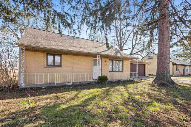 2624 Garden Park Drive, Fort Wayne, IN 46825