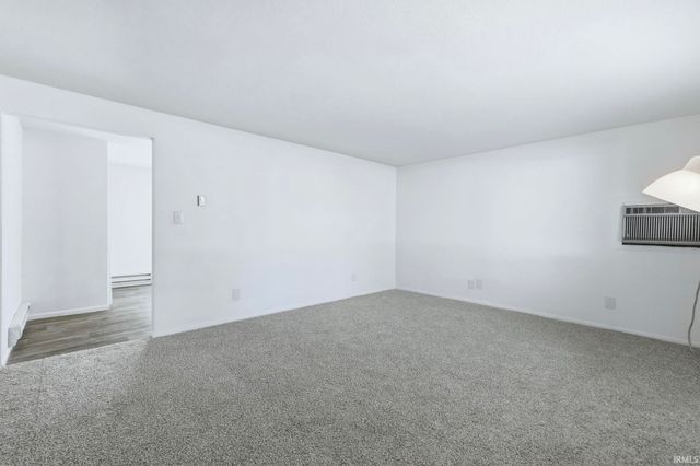 2624 Garden Park Drive, Fort Wayne, IN 46825