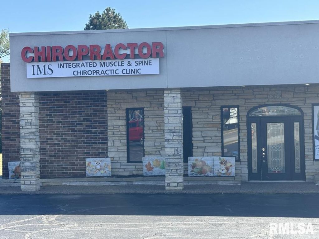 3359 Middle Rd Ste 1, Bettendorf, IA 52722