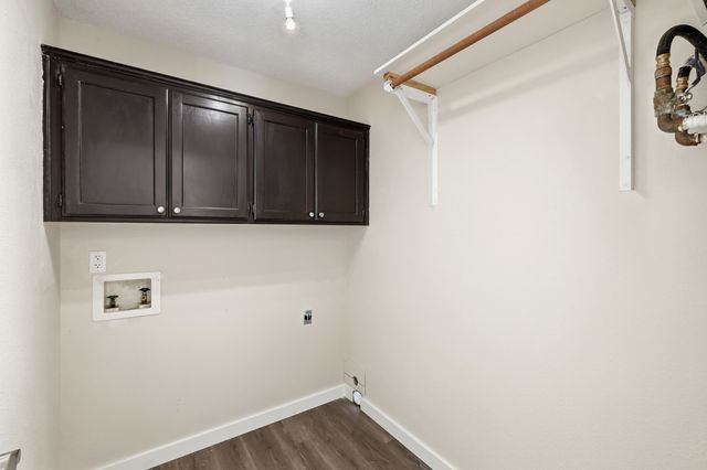 121 Candlelight Cove, Holly Lake Ranch, TX 75765