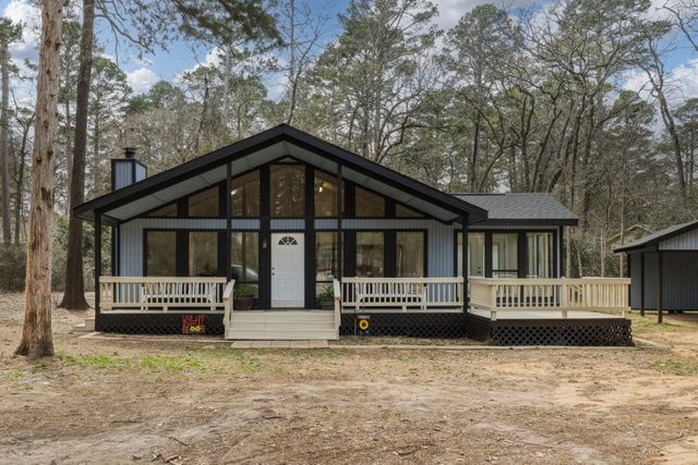 121 Candlelight Cove, Holly Lake Ranch, TX 75765