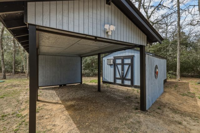 121 Candlelight Cove, Holly Lake Ranch, TX 75765