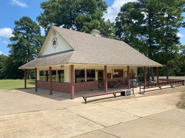 121 Candlelight Cove, Holly Lake Ranch, TX 75765