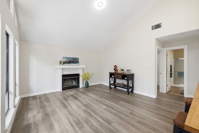 121 Candlelight Cove, Holly Lake Ranch, TX 75765