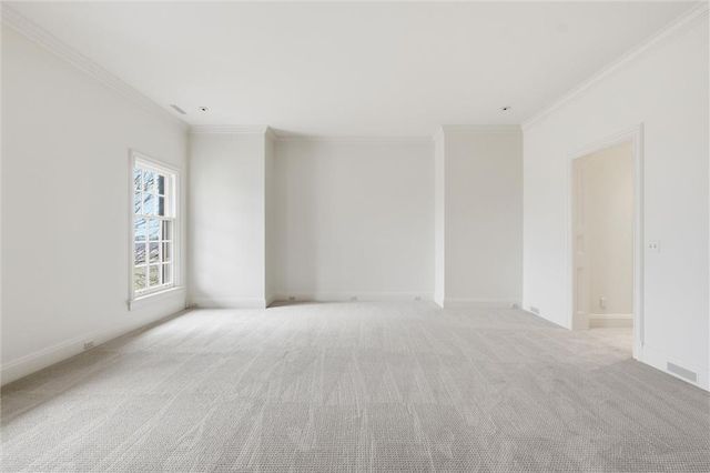 17960 Bond Street, Overland Park, KS 66013