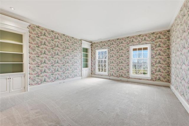 17960 Bond Street, Overland Park, KS 66013