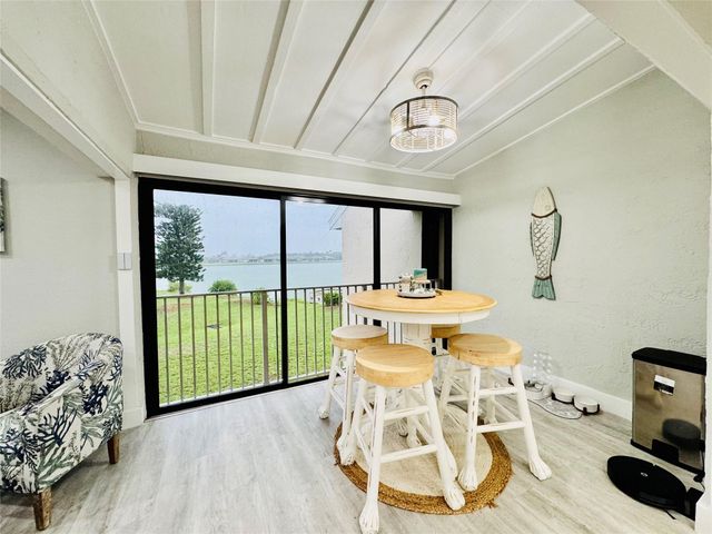 3216 S Lakeview Circle 5202, Fort Pierce, FL 34949