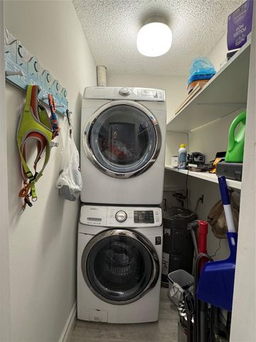 3216 S Lakeview Circle 5202, Fort Pierce, FL 34949