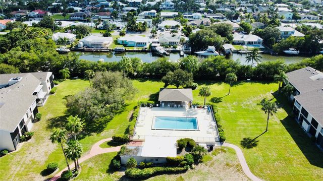 3216 S Lakeview Circle 5202, Fort Pierce, FL 34949